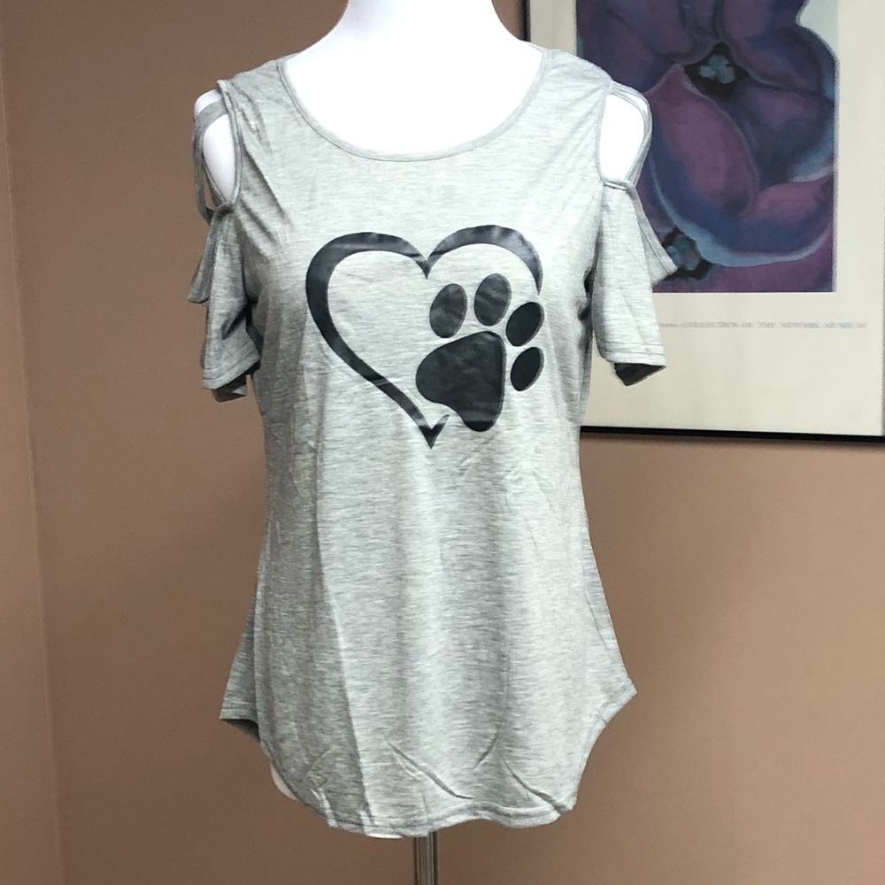 🐾🐾❤️❤️ Paw print heart T-shirt 🐾🐾❤️❤️
